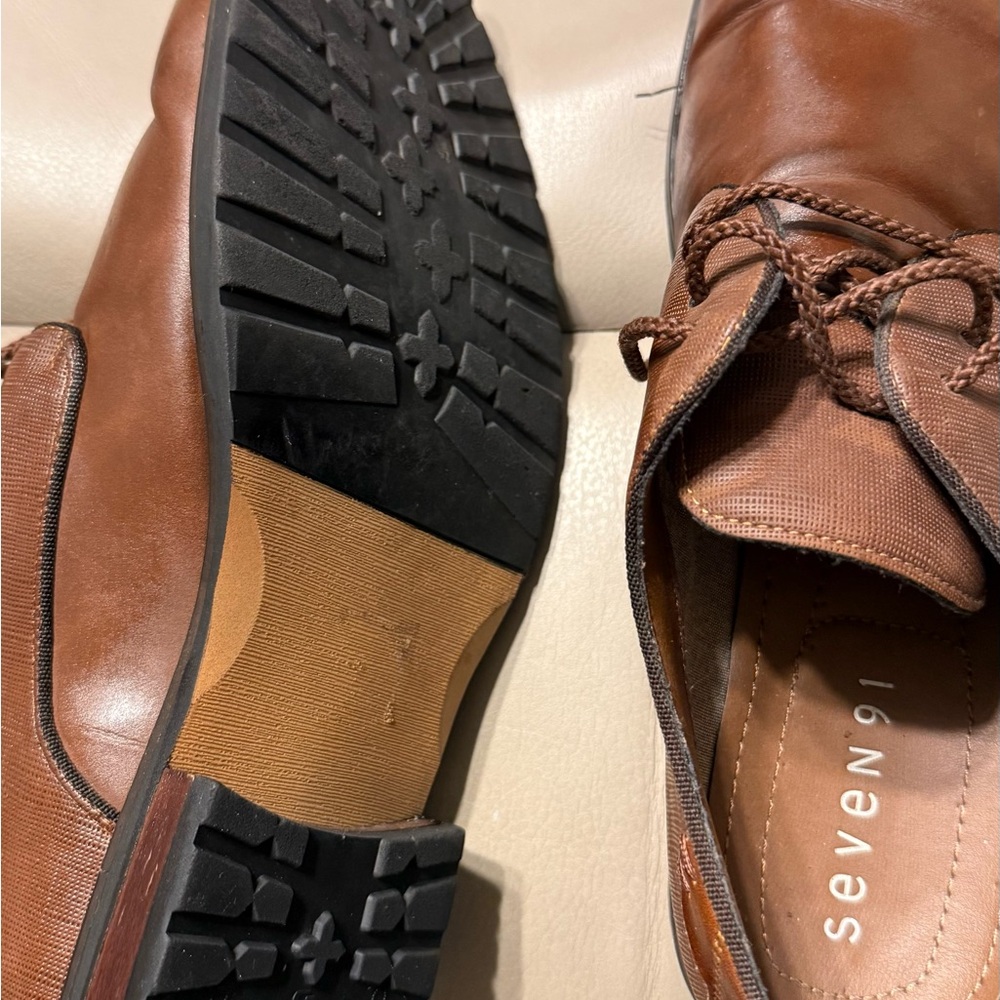 Seven7 Men's Brown Leather Derbys